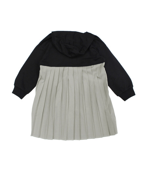 バックプリーツ パーカーワンピース（ワンピース）｜Bee des Bee