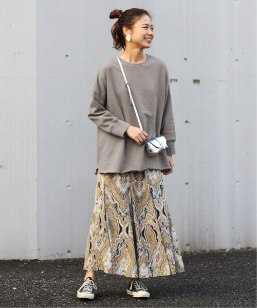 JOURNAL STANDARD relume（ジャーナルスタンダード　レリューム）の「オーバーサイズロングスウェット◆（スウェット・レディース・チャコールグレー/ピンク/ブルー系その他/ライトグレー/アイボリー・FREE）」の19枚目の写真