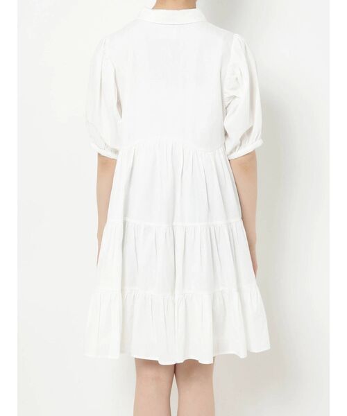 merry jenny（メリージェニー）の「パフスリーブギャザーミニワンピース（ワンピース・レディース・オフホワイト/ブラック/ブルー・FREE）」の10枚目の写真