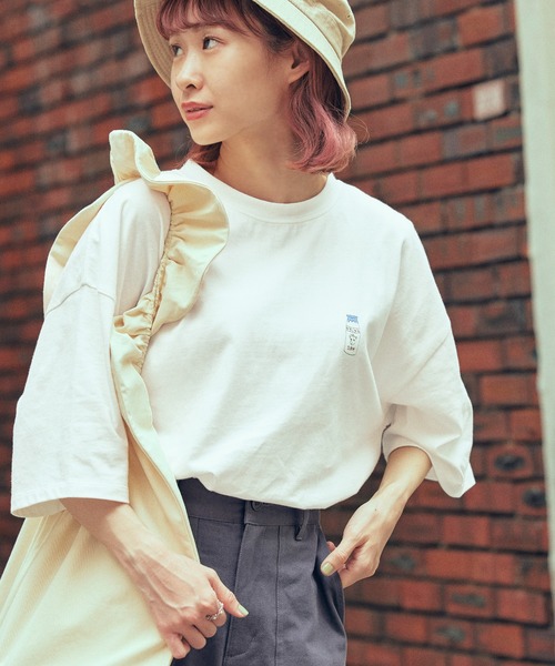 timecapsule（タイムカプセル）の「【timecapsule】「Oishi Gyunyu Nomitai」プリント半袖ビッグTシャツ（Tシャツ/カットソー・レディース・ホワイト/モカ/ベージュ系その他/ライトベージュ・FREE）」の13枚目の写真