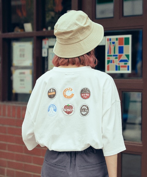 timecapsule（タイムカプセル）の「【timecapsule】「Oishi Gyunyu Nomitai」プリント半袖ビッグTシャツ（Tシャツ/カットソー・レディース・ホワイト/モカ/ベージュ系その他/ライトベージュ・FREE）」の9枚目の写真