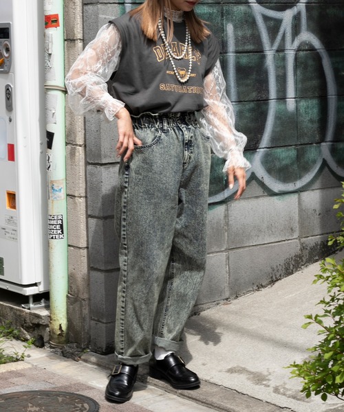 kutir（クティール）の「カレッジロゴ刺繍ノースリーブ（Tシャツ/カットソー・レディース・チャコールグレー/オフホワイト/オレンジ/グリーン・FREE）」の22枚目の写真