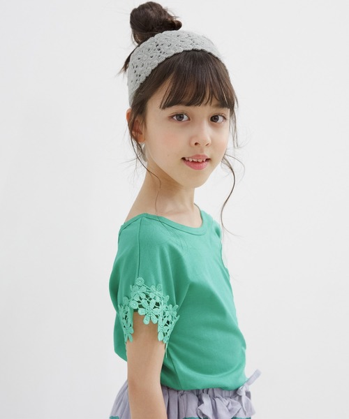 Bee des Bee（ビーデスビー）の「バッククロス半袖トップス（Tシャツ/カットソー・キッズ・ネイビー/ピンク/ブルー/ホワイト/サックスブルー/ミント/イエロー系その他/カーキ/ブラック/グリーン系その他/グレイッシュベージュ/ブルーグレー/レッド系/ライトブラウン・150cm/130cm/120cm/140cm/110cm/100cm）」の7枚目の写真