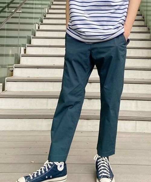 GAP（ギャップ）の「FREE&FLOW ウェーダーパンツ（チノパンツ・メンズ・ブラック/ベージュ/ネイビー/インディゴブルー/グレー/グリーン/カーキ・30W/32W/28W/29W/31W/33W/34W/36W/38W/35W）」の7枚目の写真