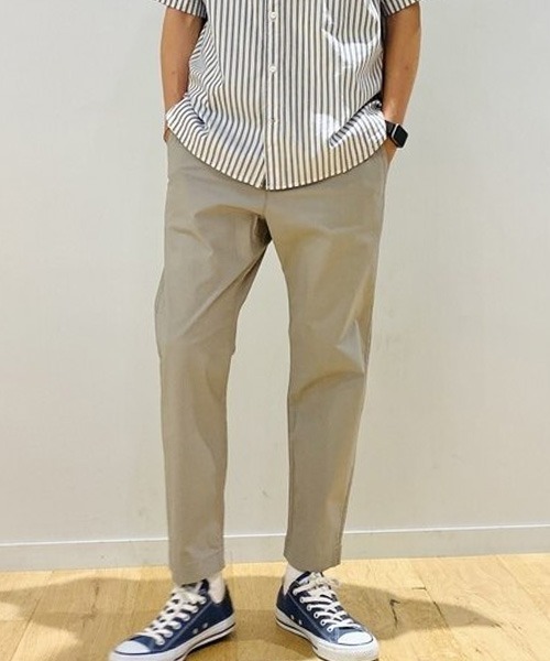 GAP（ギャップ）の「FREE&FLOW ウェーダーパンツ（チノパンツ・メンズ・ブラック/ベージュ/ネイビー/インディゴブルー/グレー/グリーン/カーキ・30W/32W/28W/29W/31W/33W/34W/36W/38W/35W）」の12枚目の写真