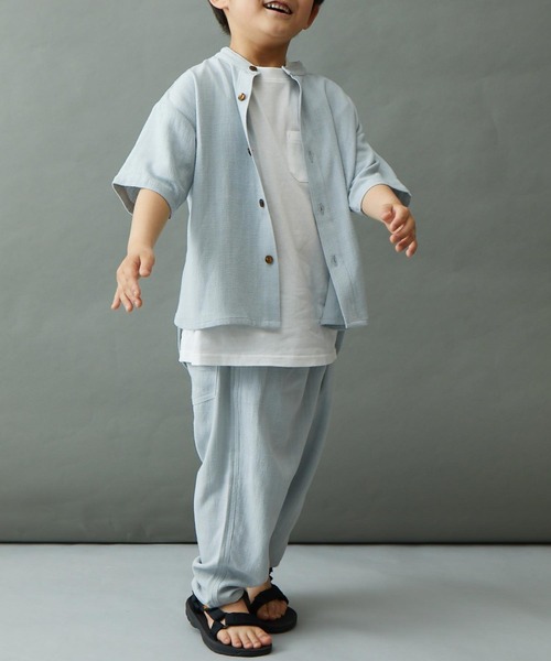 ＆yam（アンドヤム）の「リネンレーヨン バンドカラー半袖シャツ（シャツ/ブラウス・キッズ・グリーン/グレー/ベージュ/パープル/ブラック・140-150cm/130-140cm/150-160cm/120-130cm/110-120cm）」の14枚目の写真