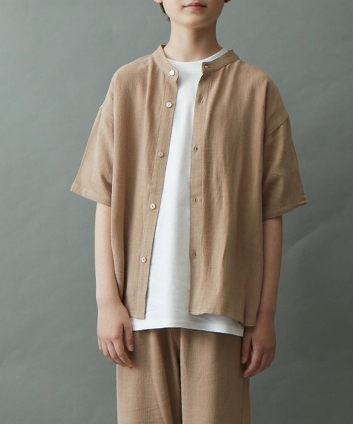 ＆yam（アンドヤム）の「リネンレーヨン バンドカラー半袖シャツ（シャツ/ブラウス・キッズ・グリーン/グレー/ベージュ/パープル/ブラック・140-150cm/130-140cm/150-160cm/120-130cm/110-120cm）」の15枚目の写真