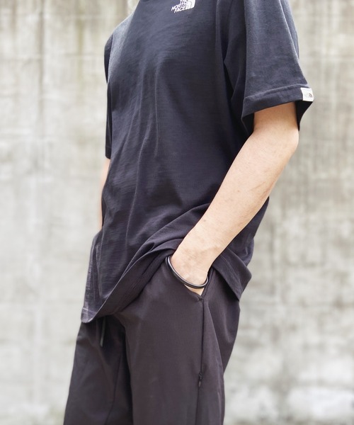 THE NORTH FACE(ザノースフェイス)の「【THE NORTH FACE ザ・ノースフェイス】ハーフドーム ワンポイントロゴ 半袖Tシャツ DAILY LOGO SS/R/TEE(Tシャツ/カットソー・メンズ・ホワイト/ブラック・M/L/XL/XXL)」の7枚目の写真