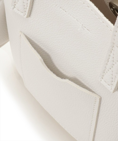 WILLSELECTION（ウィルセレクション）の「スクエアポシェット（ショルダーバッグ・レディース・オフホワイト/ベージュ・FREE）」の16枚目の写真