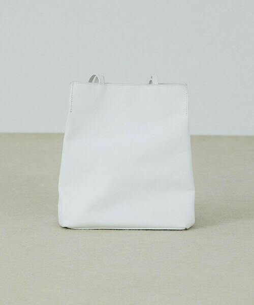 ADIEU TRISTESSE(アデュートリステス)の「レザーバッグ(トートバッグ・レディース・ホワイト/ブラック・FREE)」の12枚目の写真