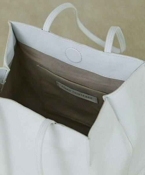 ADIEU TRISTESSE(アデュートリステス)の「レザーバッグ(トートバッグ・レディース・ホワイト/ブラック・FREE)」の14枚目の写真