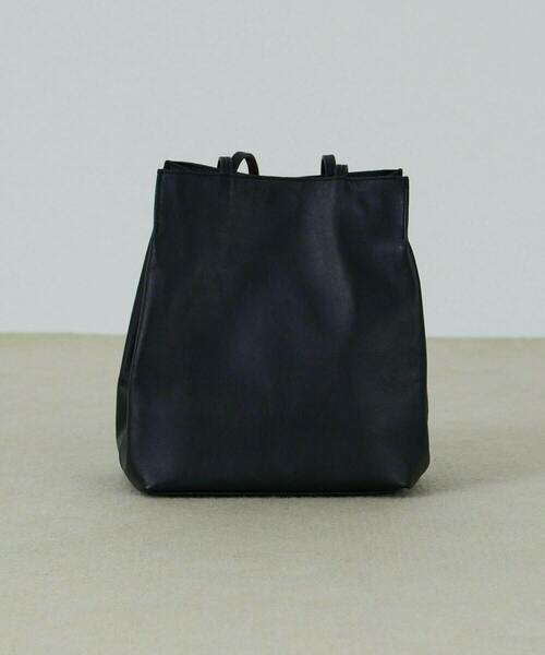 ADIEU TRISTESSE(アデュートリステス)の「レザーバッグ(トートバッグ・レディース・ホワイト/ブラック・FREE)」の16枚目の写真