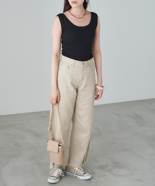 Chaco closet（チャコ クローゼット）の「ストレスフリーリブラウンドネックタンクトップ（タンクトップ・レディース・ブラック/ベージュ/ホワイト/グレー・FREE）」の5枚目の写真