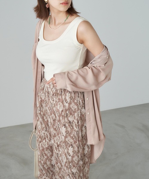 Chaco closet（チャコ クローゼット）の「ストレスフリーリブラウンドネックタンクトップ（タンクトップ・レディース・ブラック/ベージュ/ホワイト/グレー・FREE）」の11枚目の写真