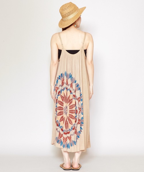 チャイハネ（チャイハネ）の「【チャイハネ】メンデルキャミワンピース（ワンピース・レディース・ベージュ/ホワイト/キャメル・FREE）」の14枚目の写真