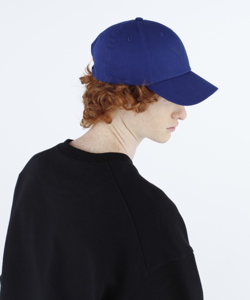Y-3（ワイスリー）の「Y-3 LOGO CAP（キャップ・メンズ・ブルー・SMALL/LARGE/MEDIUM）」の4枚目の写真