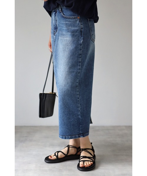 Bonjour Sagan(ボンジュールサガン)の「デニムミディアムスカート(デニムスカート・レディース・ライトブルー/ブルー・S/M)」の7枚目の写真