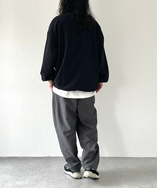 natto（ナット）の「【ユニセックスアイテム】tuck wide pants / ウエストゴムポケット付きタックワイドパンツ（その他パンツ・メンズ・ブラック/ベージュ/オリーブ/チャコール・FREE）」の8枚目の写真