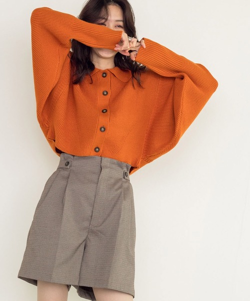 w closet（ダブルクローゼット）の「【新色・WEB限定カラー】7G片畦ドルマン襟付きカーディガン（カーディガン/ボレロ・レディース・ブラック/オレンジ/ライトベージュ/パープル/グリーン/ブルー/レッド/キナリ/ラベンダー/ミント/ダークグリーン/イエロー系その他/ライム・FREE）」の14枚目の写真