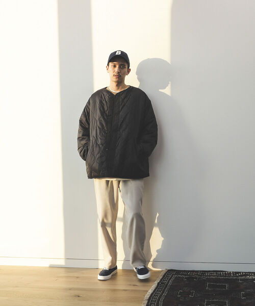 BEAMS HEART（ビームスハート）の「BEAMS HEART / キルト ボア リバーシブル ビッグジャケット（ダウンジャケット/コート・メンズ・オリーブ/ブラック・LARGE/MEDIUM/SMALL）」の5枚目の写真