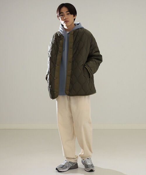 BEAMS HEART（ビームスハート）の「BEAMS HEART / キルト ボア リバーシブル ビッグジャケット（ダウンジャケット/コート・メンズ・オリーブ/ブラック・LARGE/MEDIUM/SMALL）」の11枚目の写真