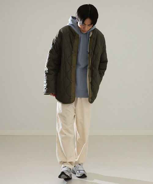 BEAMS HEART（ビームスハート）の「BEAMS HEART / キルト ボア リバーシブル ビッグジャケット（ダウンジャケット/コート・メンズ・オリーブ/ブラック・LARGE/MEDIUM/SMALL）」の13枚目の写真