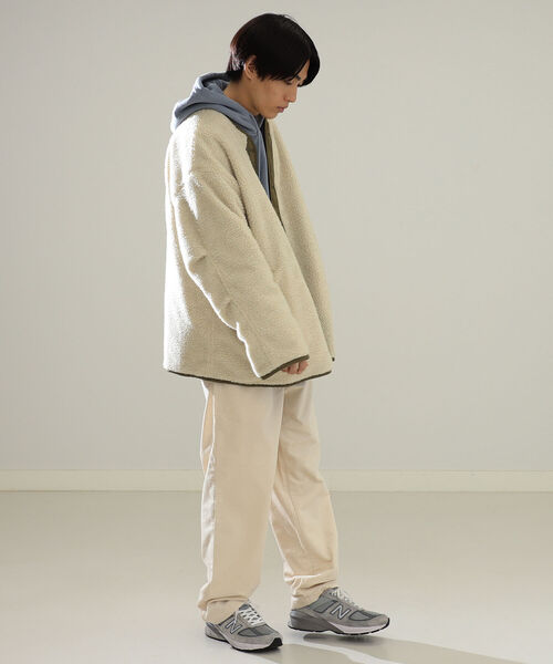 BEAMS HEART（ビームスハート）の「BEAMS HEART / キルト ボア リバーシブル ビッグジャケット（ダウンジャケット/コート・メンズ・オリーブ/ブラック・LARGE/MEDIUM/SMALL）」の17枚目の写真