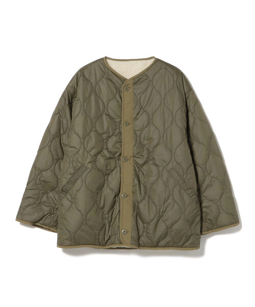BEAMS HEART（ビームスハート）の「BEAMS HEART / キルト ボア リバーシブル ビッグジャケット（ダウンジャケット/コート・メンズ・オリーブ/ブラック・LARGE/MEDIUM/SMALL）」の18枚目の写真