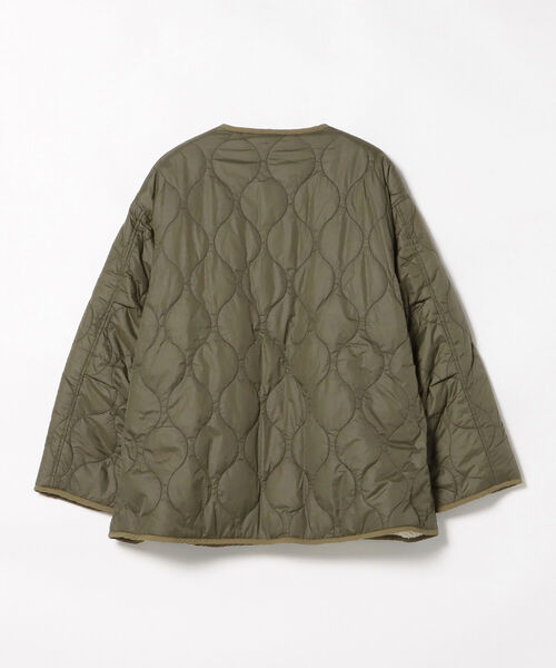 BEAMS HEART（ビームスハート）の「BEAMS HEART / キルト ボア リバーシブル ビッグジャケット（ダウンジャケット/コート・メンズ・オリーブ/ブラック・LARGE/MEDIUM/SMALL）」の21枚目の写真