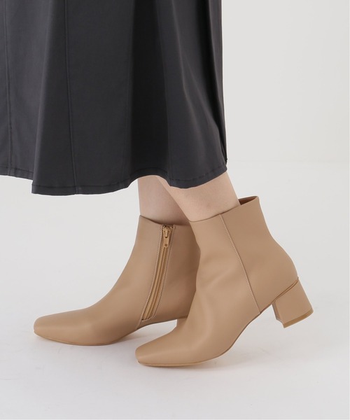 Simplicite（サンプリシテ）の「スクエアショートブーツ◆（その他シューズ・レディース・ベージュ/アイボリー/ブラック・MEDIUM/LARGE/SMALL）」の18枚目の写真