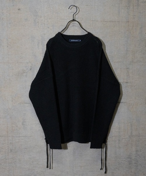 JOHN'S CLOSET（ジョンズクローゼット）の「【50】レースアップBIGニット（ニット/セーター・メンズ・カーキ/チャコールグレー/ブラック/ホワイト/ベージュ・LARGE/MEDIUM）」の3枚目の写真