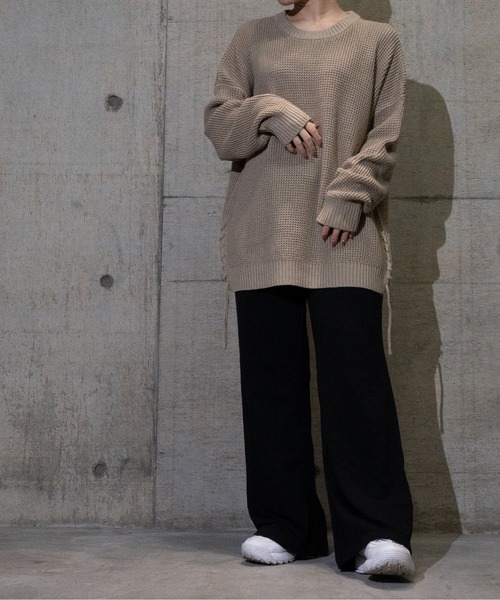 JOHN'S CLOSET（ジョンズクローゼット）の「【50】レースアップBIGニット（ニット/セーター・メンズ・カーキ/チャコールグレー/ブラック/ホワイト/ベージュ・LARGE/MEDIUM）」の14枚目の写真