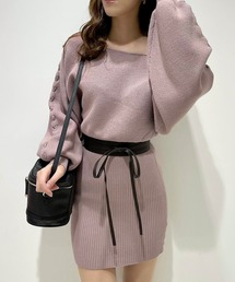 ショルダースピンドルニットワンピース