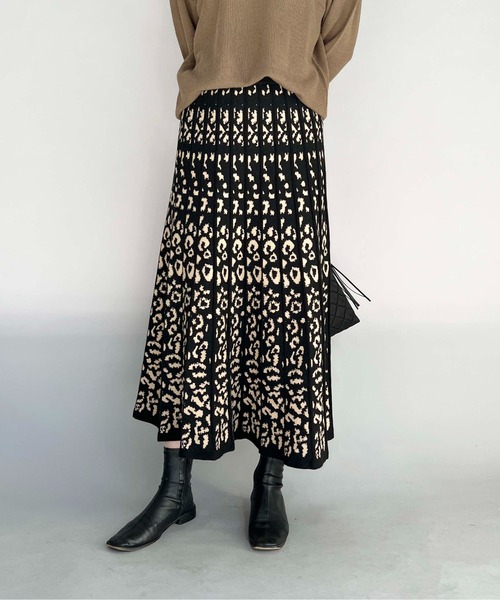 PICCIN(ピッチン)の「12Gジャガードニットスカート(スカート・レディース・ブラウン/ブラック・M/L)」の2枚目の写真
