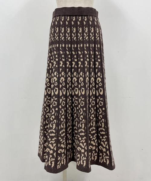 PICCIN(ピッチン)の「12Gジャガードニットスカート(スカート・レディース・ブラウン/ブラック・M/L)」の9枚目の写真