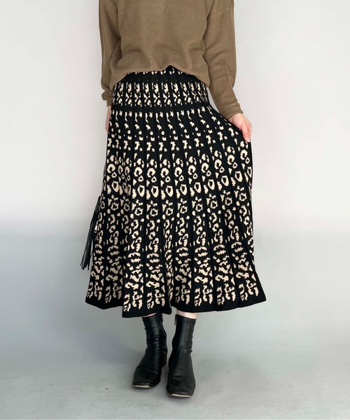 PICCIN(ピッチン)の「12Gジャガードニットスカート(スカート・レディース・ブラウン/ブラック・M/L)」の13枚目の写真