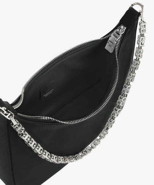GIVENCHY(ジバンシイ)の「レザームーンカットアウトバッグ スモール(ハンドバッグ・レディース・ブラック・ONE SIZE)」の3枚目の写真