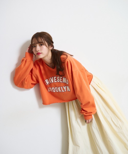 FREE'S MART（フリーズマート）の「◇カレッジロゴショート丈スウェット（スウェット・レディース・ホワイト/オレンジ/グレー・FREE）」の13枚目の写真