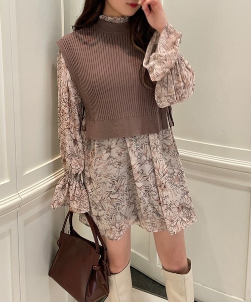 one after another NICE CLAUP（ワンアフターアナザーナイスクラップ）の「サイドリボンベスト＋チュニックセット（シャツ/ブラウス・レディース・オフホワイト/ブラック/モカ・FREE）」の3枚目の写真