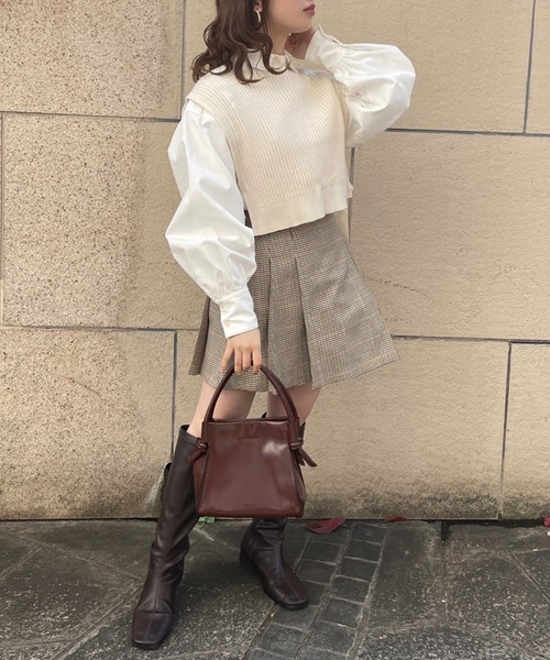 one after another NICE CLAUP（ワンアフターアナザーナイスクラップ）の「サイドリボンベスト＋チュニックセット（シャツ/ブラウス・レディース・オフホワイト/ブラック/モカ・FREE）」の13枚目の写真