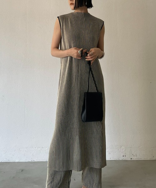 AIC.（エーアイシー）の「【再入荷】リネンタッチ配色リブワンピース/セットアップ可能（ワンピース・レディース・ブラック/グリーン・FREE）」の12枚目の写真