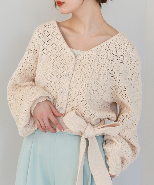 SLURR（スラ―）の「ベルト付透かしパフスリーブカーディガン（カーディガン/ボレロ・レディース・ピンク/アイボリー/ブルー系その他7・FREE）」の2枚目の写真