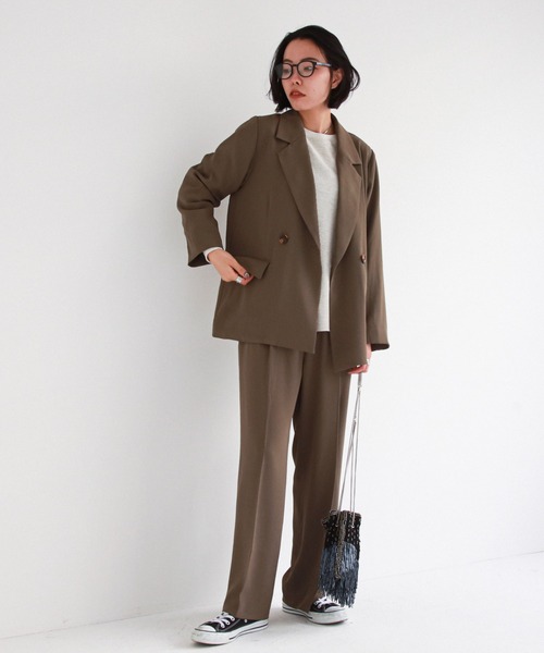 feepur（フェピュール）の「《セットアップ対応》ダブルテーラードジャケット（テーラードジャケット・レディース・ライトカーキ/モカ/アイボリー/ブラック・MEDIUM）」の5枚目の写真