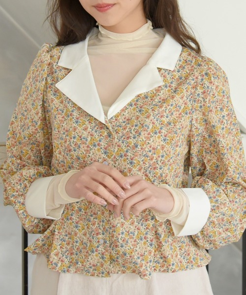sango(sango)の「ジョーゼット小花柄開襟ブラウス(シャツ/ブラウス・レディース・ブラック/グリーン/アイボリー・FREE)」の4枚目の写真