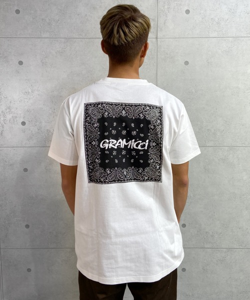 Gramicci(グラミチ)の「【ムラサスポーツ別注】GRAMICCI/グラミチ バンダナ柄 ルーズシルエット バックプリントTシャツ GMT-22S2238(Tシャツ/カットソー・メンズ・ホワイト/ブラック・M/L/XL)」の11枚目の写真