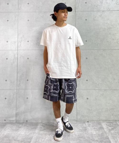Gramicci(グラミチ)の「【ムラサスポーツ別注】GRAMICCI/グラミチ バンダナ柄 ルーズシルエット バックプリントTシャツ GMT-22S2238(Tシャツ/カットソー・メンズ・ホワイト/ブラック・M/L/XL)」の19枚目の写真