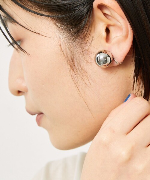 AE BALL SINGLE EARRING エーイー ボールシングルイヤリング Aresense(アーセンス)の「esne/エスネ ボールイヤリング