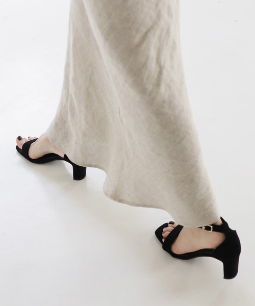 SESTO（セスト）の「プレートヒールアンクルストラップサンダル（サンダル・レディース・ブラック/ピンク/ブルー/グリーン・LL/3L/S/M/L）」の15枚目の写真