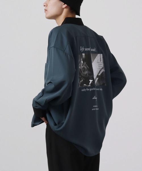 Naive magic(ナイーブマジック)の「トロミ バックプリント オーバーサイズ レギュラーカラー/クレリック シャツ(シャツ/ブラウス・メンズ・ブルー系その他/ブルー/ブラック系その他/グレイッシュベージュ/ブラック/グレー系その他/ホワイト系その他/チャコールグレー/グリーン/グリーン系その他/ホワイト/ベージュ系その他・M/L)」の11枚目の写真
