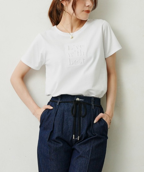 Chez toi（シェトワ）の「エンボスロゴT（Tシャツ/カットソー・レディース・ブラック/オフホワイト/グレイッシュベージュ・FREE）」の18枚目の写真